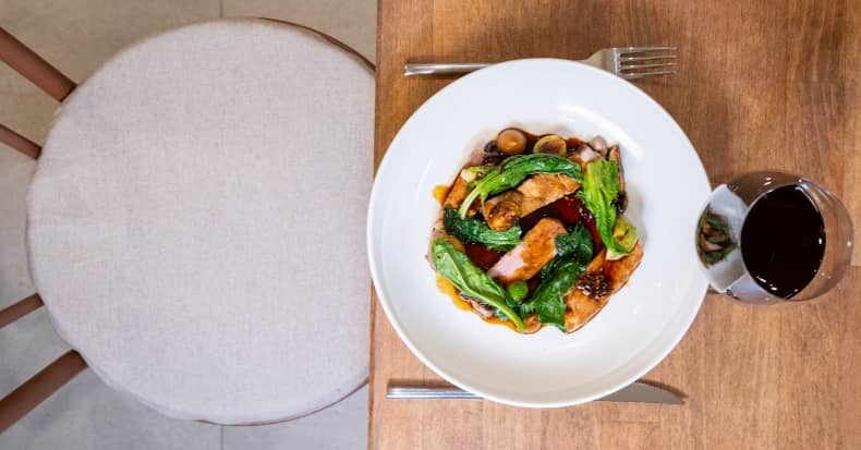 argile-restaurant-toulon-mourillon-contact-assiette